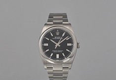 ROLEX Oyster Perpetual 126000, € 9.450