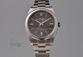 ROLEX Oyster Perpetual 114300, € 8.550