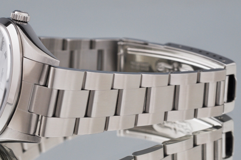 9510053100012-06 ROLEX Date 15200