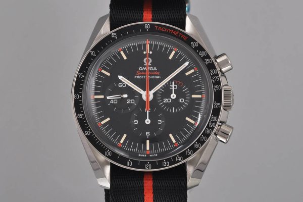 OMEGA Speedy Ultraman 31112423001001