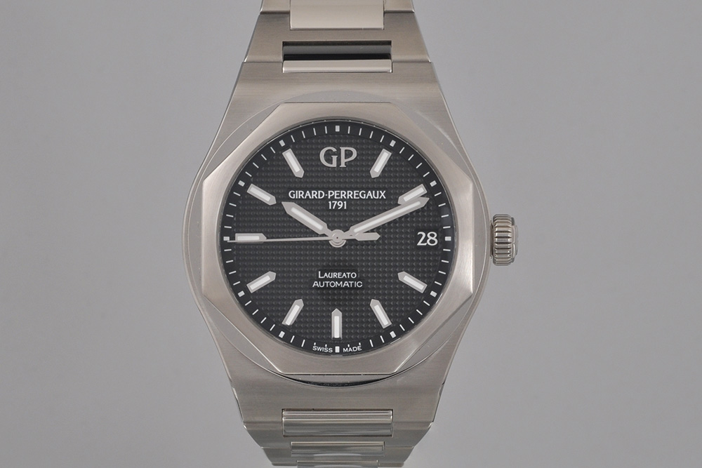 9610117050012-01 Girard Perregaux Laureato 81010-11-634-11A