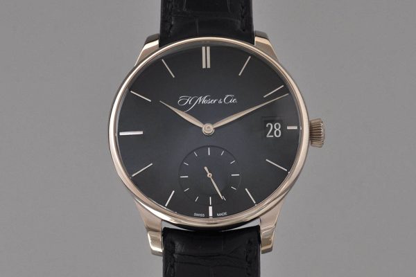 H.Moser & Cie Venturer Big Date 2100-0202