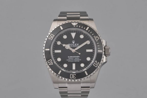 ROLEX Submariner 124060