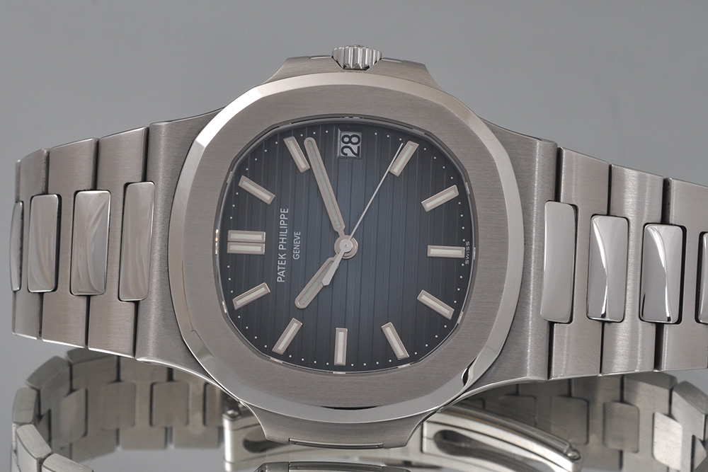9610303030012-07 Patek Philippe Nautilus 5711/1A-011