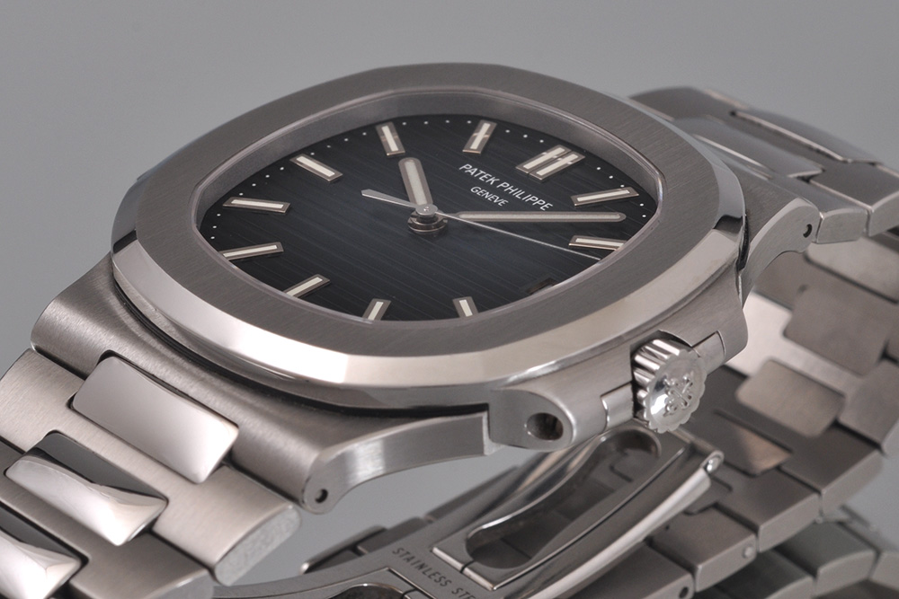 9610303030012-08 Patek Philippe Nautilus 5711/1A-011
