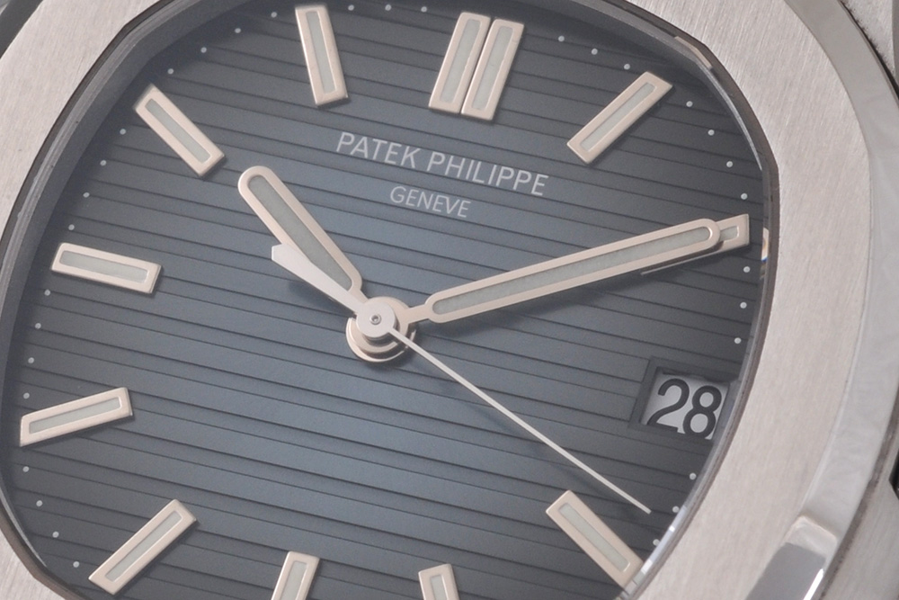 9610303030012-10 Patek Philippe Nautilus 5711/1A-011