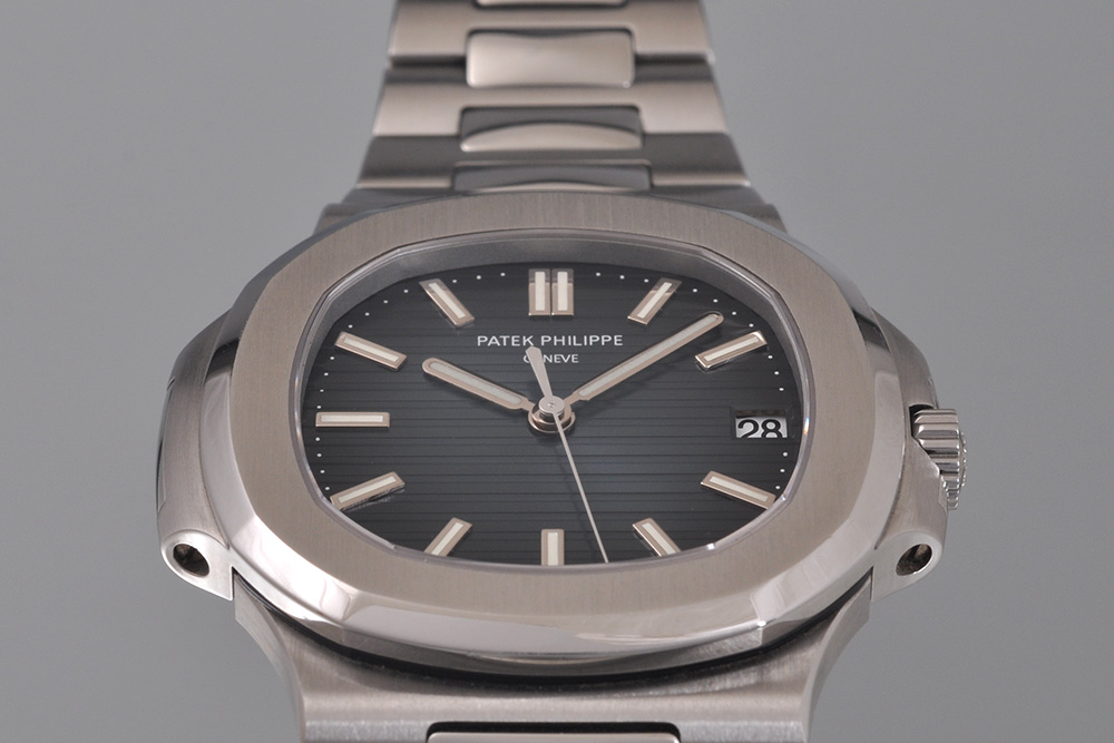 9610303030012-12 Patek Philippe Nautilus 5711/1A-011