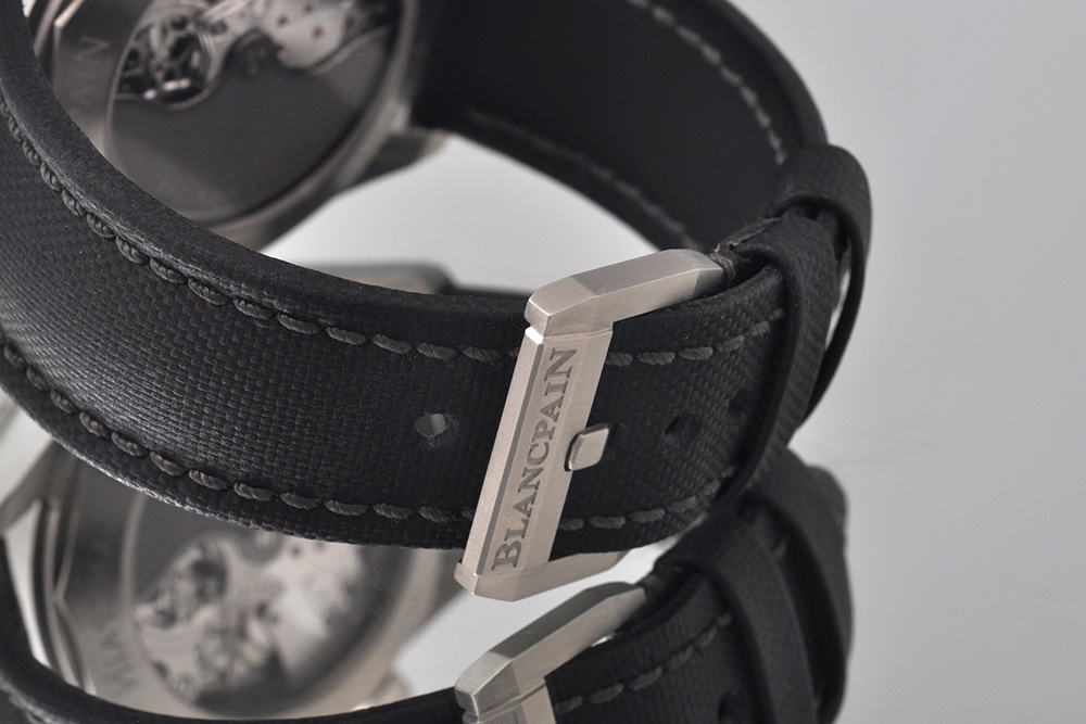 9410219090012-10 Blancpain Fifty Fathoms Bathyscaphe 5200