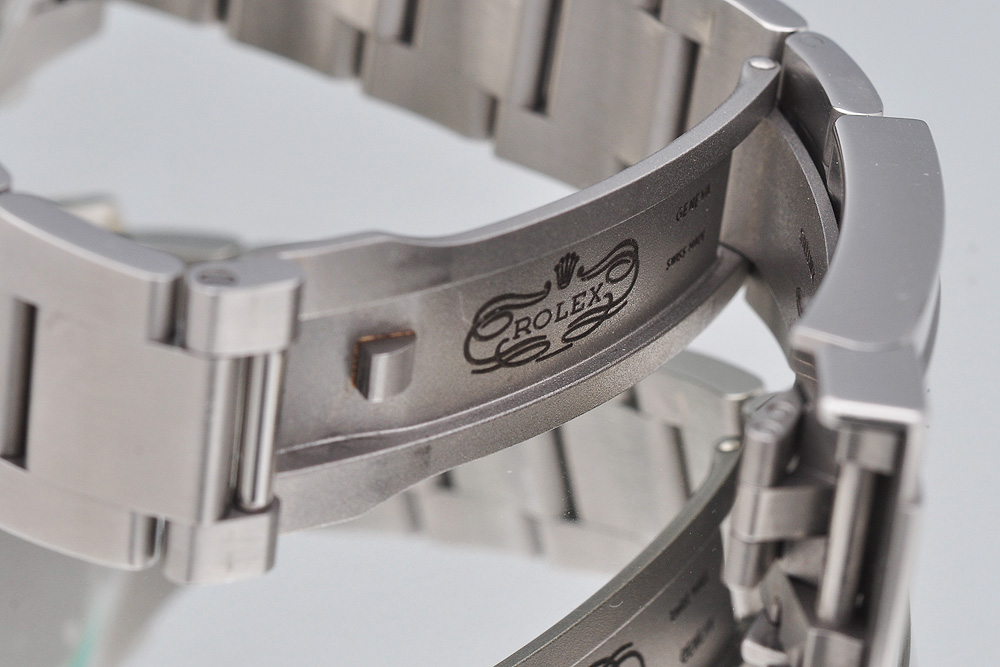 9610120060012-07 ROLEX Oyster Perpetual 116000