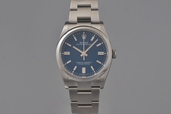 ROLEX Oyster Perpetual 126000