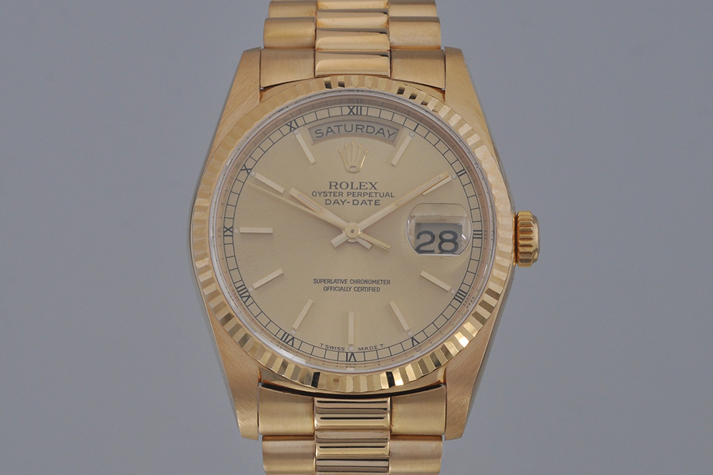9610032070012-02 ROLEX Day-Date 18238