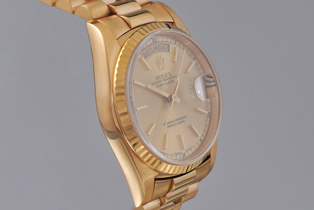 9610032070012-04 ROLEX Day-Date 18238