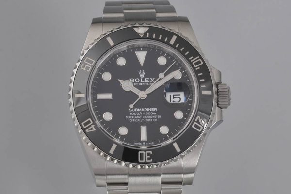ROLEX Submariner 126610LN