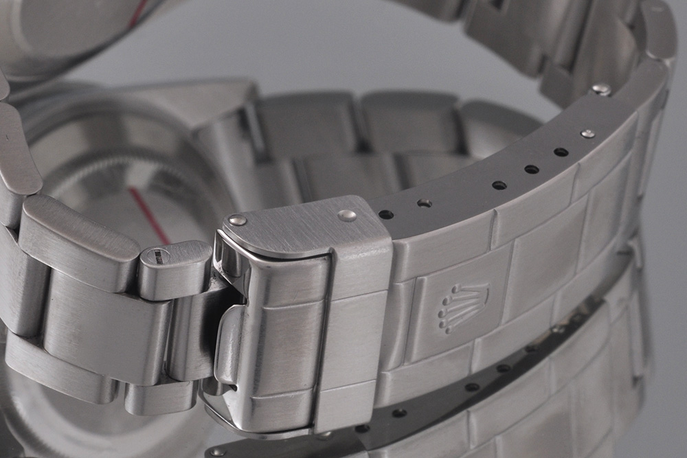 9610161060012-10 ROLEX Submariner 16610