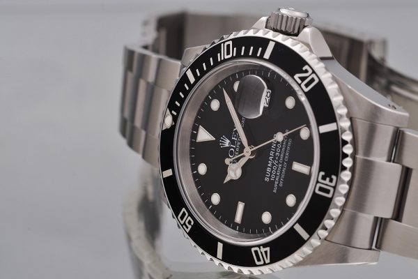 ROLEX Submariner 16610