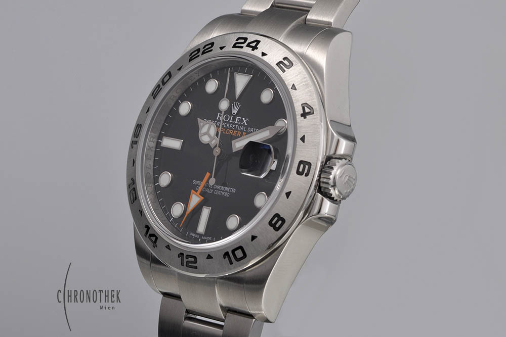 9610210070012-03 ROLEX Explorer II 216570