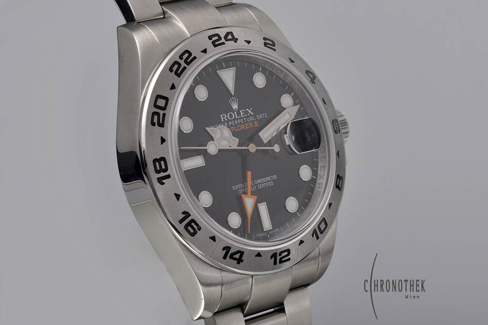 9610210070012-04 ROLEX Explorer II 216570