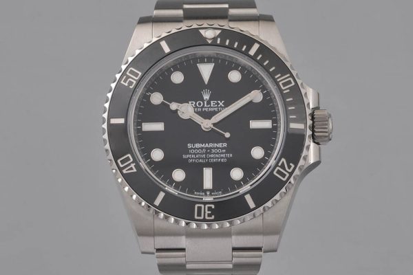 ROLEX Submariner 124060